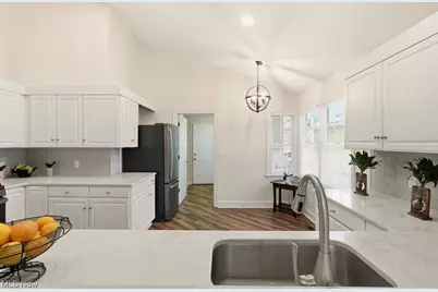 1340 Village Drive, Akron, OH 44313 - Photo 14