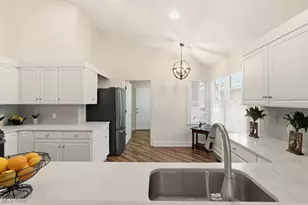 1340 Village Dr, Akron, OH 44313 - Photo 14