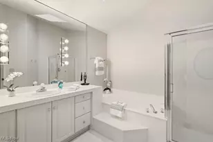 1340 Village Dr, Akron, OH 44313 - Photo 24