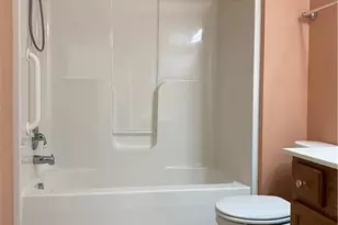 313 Abby Ln, Hartville, OH 44632 - Photo 8