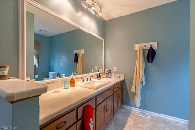 6167 Redford Road NW, North Canton, OH 44720 - Photo 30