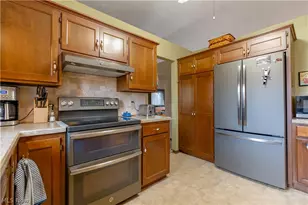 6167 Redford Rd NW, North Canton, OH 44720 - Photo 14