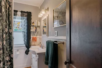 100 Corson Avenue, Akron, OH 44302 - Photo 24