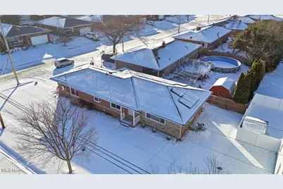 502 E Woodsdale Avenue, Akron, OH 44301 - Photo 2