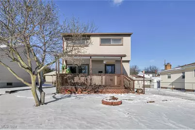 217 Tyler Avenue, Cuyahoga Falls, OH 44221 - Photo 2