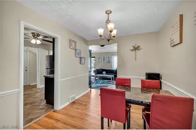 217 Tyler Avenue, Cuyahoga Falls, OH 44221 - Photo 12