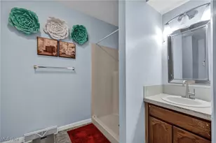 217 Tyler Ave, Cuyahoga Falls, OH 44221 - Photo 22