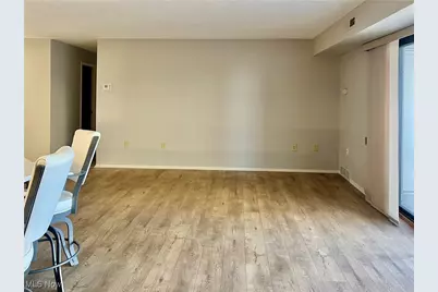 12550 Lake Avenue #904, Oakwood, OH 44107 - Photo 18