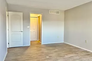 12550 Lake Ave, Oakwood, OH 44107 - Photo 22