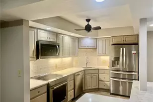 12550 Lake Ave, Oakwood, OH 44107 - Photo 10