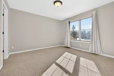 300 Lakewick Lane, Willowick, OH 44095 - Photo 34