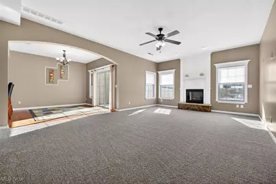 300 Lakewick Lane, Willowick, OH 44095 - Photo 18