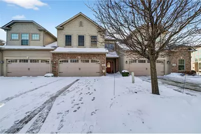 300 Lakewick Lane, Willowick, OH 44095 - Photo 1