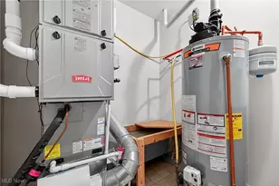 300 Lakewick Ln, Willowick, OH 44095 - Photo 36