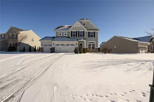 6562 Pine Bluff Ave NE, Canton, OH 44721 - Photo 4