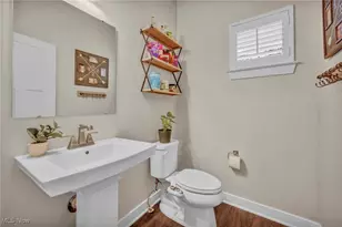 594 Prestwick Path, Painesville Twp, OH 44077 - Photo 16