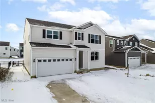 23569 Pine Valley Dr, Columbia Station, OH 44028 - Photo 2
