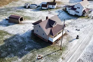 33 Hill St, Adena, OH 43901 - Photo 32