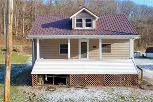 33 Hill St, Adena, OH 43901 - Photo 2