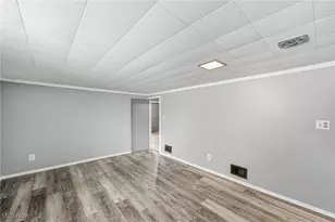 1029 Township Line Rd, Wellsville, OH 43968 - Photo 24