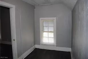 3791 W 38th St, Loveland, OH 44109 - Photo 8