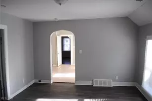 3791 W 38th St, Loveland, OH 44109 - Photo 12