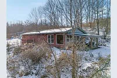 15216 Grove Road SE, Port Washington, OH 43837 - Photo 2