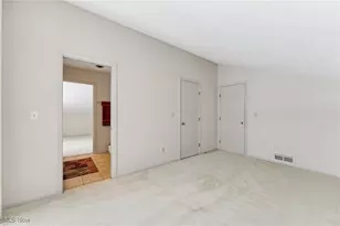 604 W Acadia Point, Aurora, OH 44202 - Photo 38