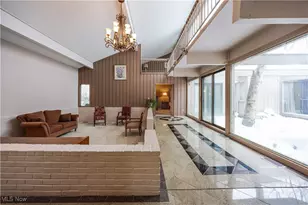 604 W Acadia Point, Aurora, OH 44202 - Photo 4