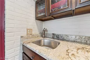 604 W Acadia Point, Aurora, OH 44202 - Photo 18