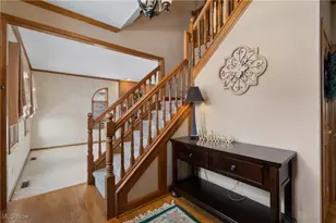 3885 Mt Vernon Blvd, Norton, OH 44203 - Photo 4