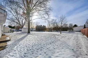 812 Westminister Dr, Brunswick, OH 44212 - Photo 28