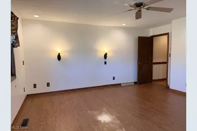 731 N Munroe Road, Tallmadge, OH 44278 - Photo 14