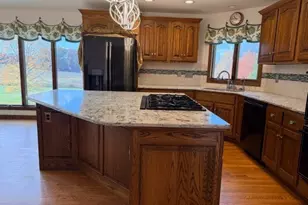 731 N Munroe Rd, Tallmadge, OH 44278 - Photo 6