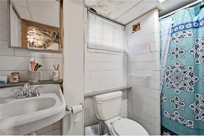 983 Garden Street NW, Warren, OH 44485 - Photo 42