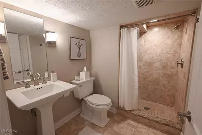 1305 Fieldstone Court, Grandview Heights, OH 44147 - Photo 36