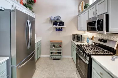 455 Edge Park Lane, Brunswick, OH 44212 - Photo 2