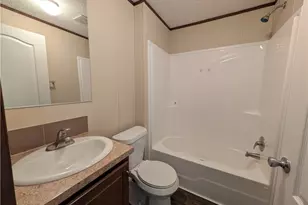 235 Chaucer, Elyria, OH 44035 - Photo 6