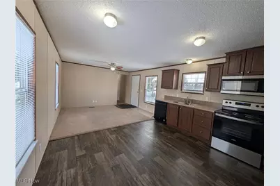 235 Chaucer, Elyria, OH 44035 - Photo 2