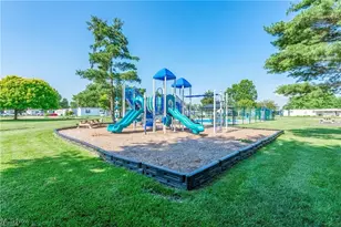 235 Chaucer, Elyria, OH 44035 - Photo 12