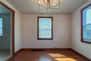 1087 Perkinswood Blvd SE, Warren, OH 44484 - Photo 6