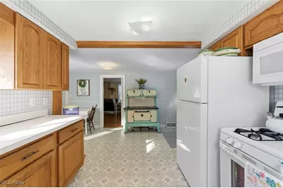 4454 S Ridge Road, Perry, OH 44081 - Photo 8