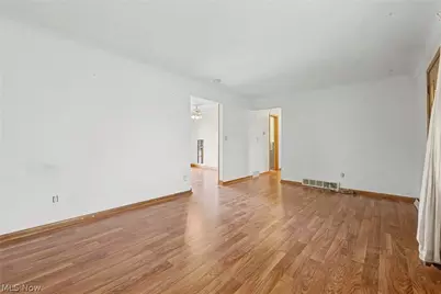 36695 Chestnut Ridge Road, North Ridgeville, OH 44039 - Photo 12