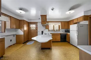 241 W Main St, Dalton, OH 44618 - Photo 16