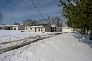 9431 Briar Dr, Streetsboro, OH 44241 - Photo 1