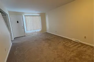 2358 Echo Valley Dr, Stow, OH 44224 - Photo 2