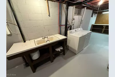 230 E 21st Street, Dover, OH 44622 - Photo 30