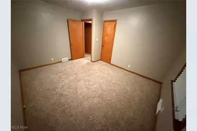 230 E 21st Street, Dover, OH 44622 - Photo 18