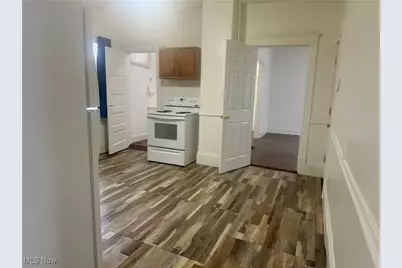 8302 Sowinski Avenue, Loveland, OH 44103 - Photo 12