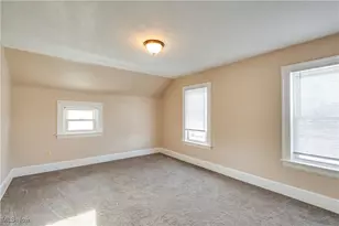 1353 Gorge Blvd, Akron, OH 44310 - Photo 24